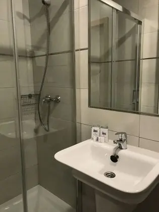 Tek Kişilik Oda, Özel Banyo