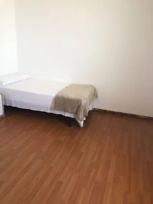 Family Tek Büyük Yataklı Oda