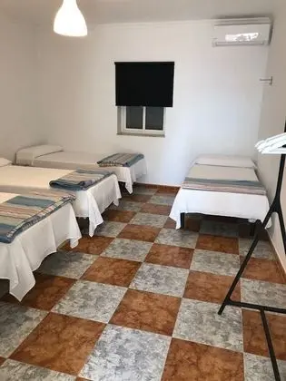 Family Tek Büyük Yataklı Oda