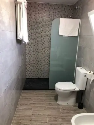 Family Tek Büyük Yataklı Oda