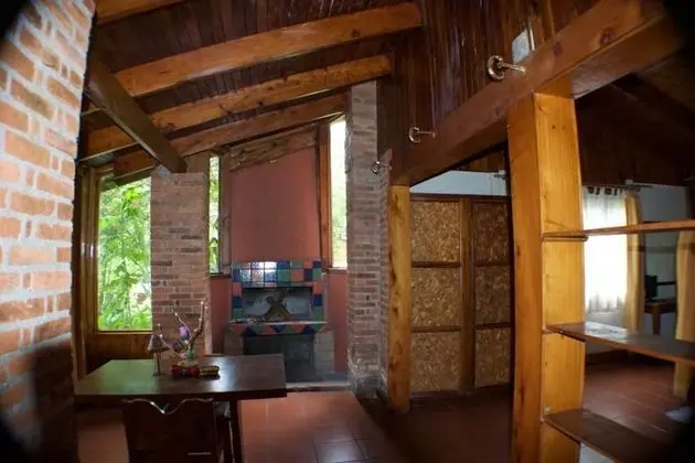 Romantic Kulübe, 1 Büyük (Queen) Boy Yatak, Şömine, Bahçe Manzaralı