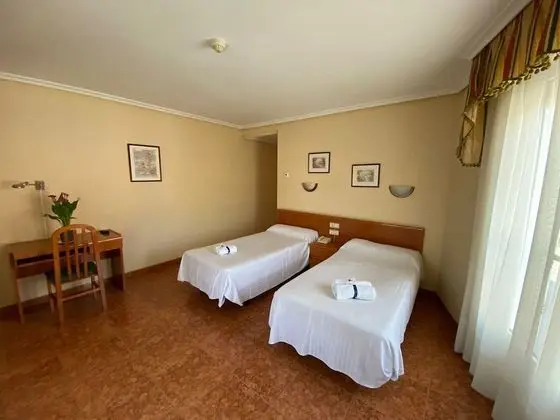 Comfort Dört Kişilik Oda