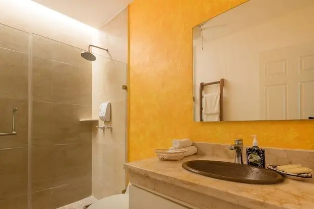 Premium Master Suite