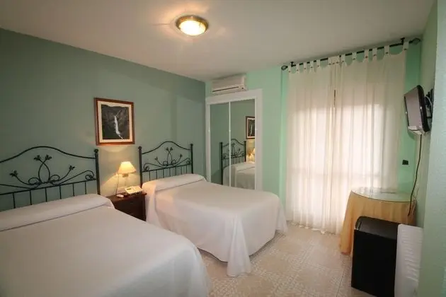 İki Ayrı Yataklı Oda