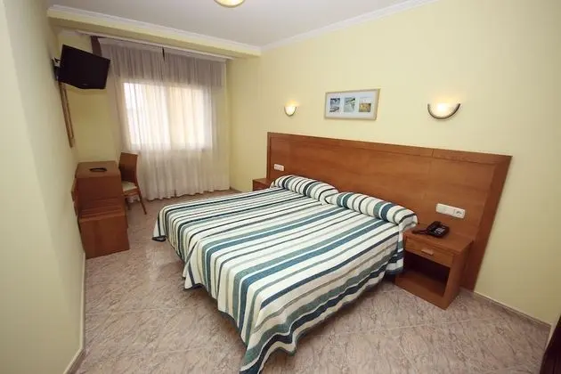 Oda, 2 Tek Kişilik Yatak, Deniz Manzaralı