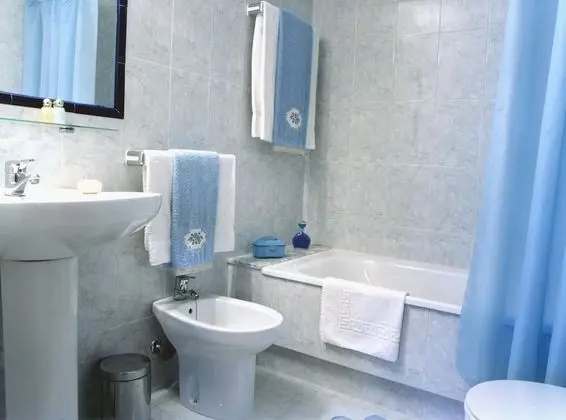 Oda, 2 Tek Kişilik Yatak, Deniz Manzaralı