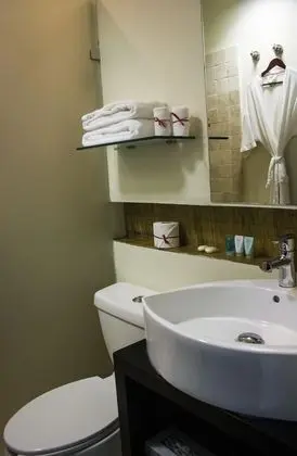 Junior Suite -King side bed