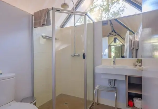 Kulübe (Tented - Sleeps 3)