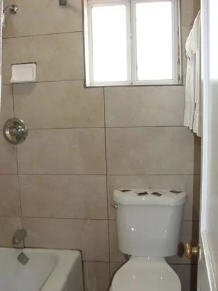 Standard Tek Büyük Yataklı Oda, 1 Çift Kişilik Yatak, Buzdolabı ve Mikrodalga