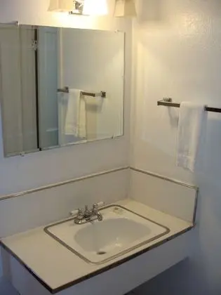 Standard Tek Büyük Yataklı Oda, 1 Çift Kişilik Yatak, Buzdolabı ve Mikrodalga