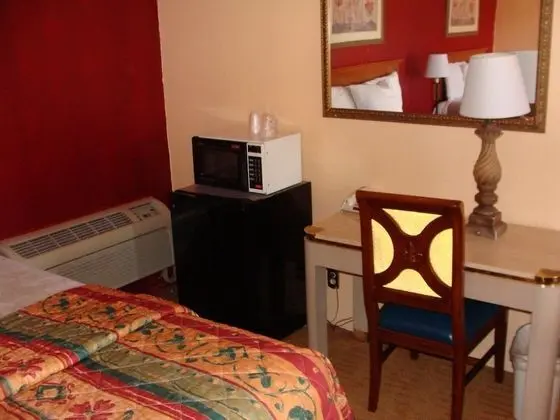 Superior Oda, 2 Büyük (Queen) Boy Yatak, Buzdolabı ve Mikrodalga