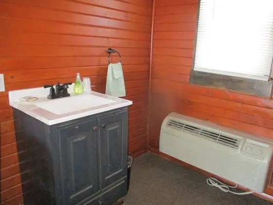 Double Room, 1 Queen and 1 Double Bed