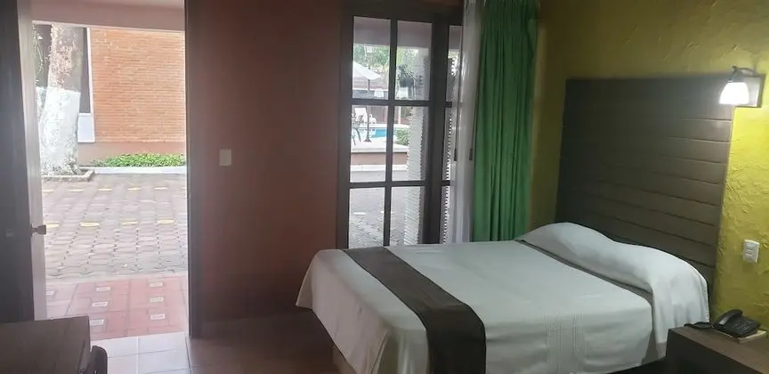 Standard Oda, 2 Çift Kişilik Yatak