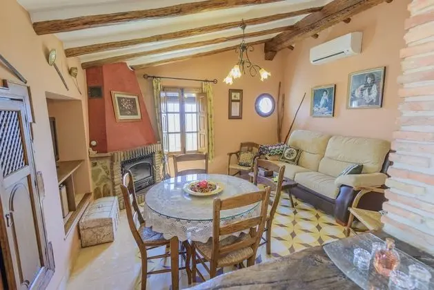 Family Ev, 2 Yatak Odası, Havuz Manzaralı, Dağ Yamacı (La Buhardilla)