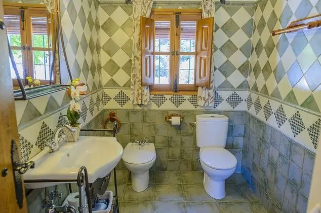 Family Ev, 2 Yatak Odası, Havuz Manzaralı, Dağ Yamacı (La Buhardilla)