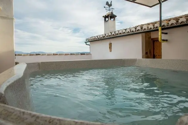 Family Ev, 2 Yatak Odası, Havuz Manzaralı, Dağ Yamacı (La Buhardilla)