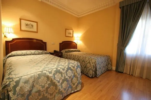 Deluxe Tek Büyük Yataklı Oda, Teras