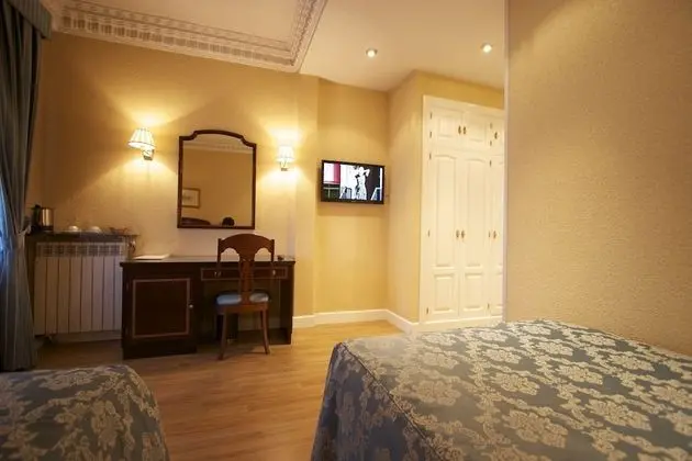 Deluxe Tek Büyük Yataklı Oda, Teras