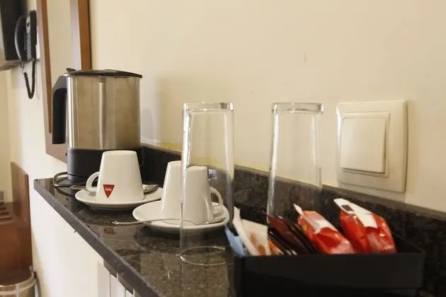 Deluxe Tek Büyük Yataklı Oda, Teras