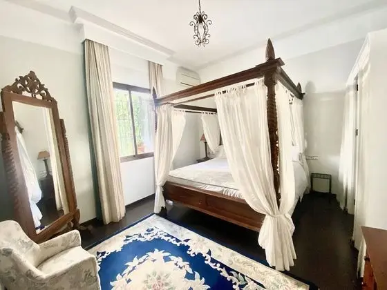 Tek Büyük Yataklı Oda