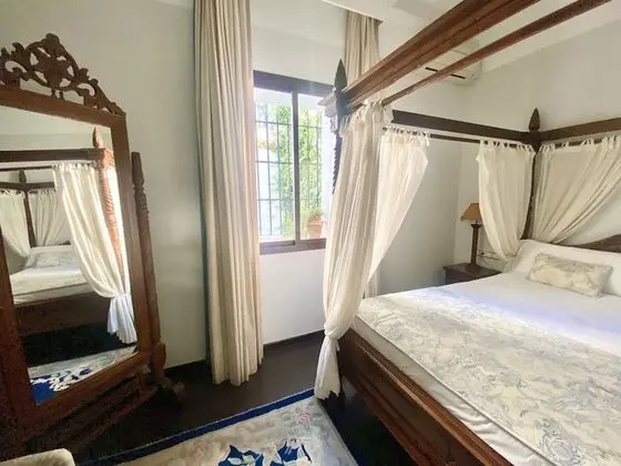 Tek Büyük Yataklı Oda