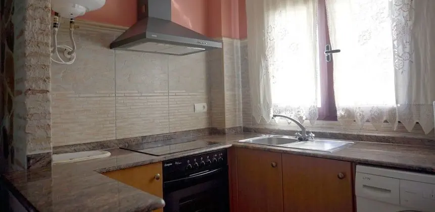 Apart Daire, 2 Yatak Odası, Balkon