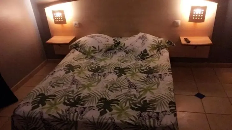 Tek Büyük veya İki Ayrı Yataklı Oda