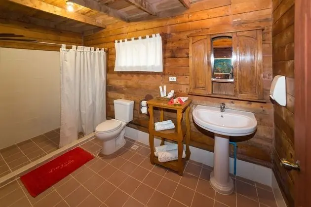 Oda (Cedar Cabana)