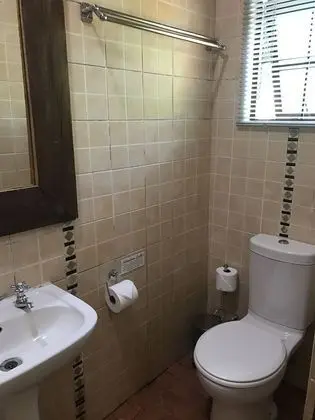 Large Family Cottage (3)