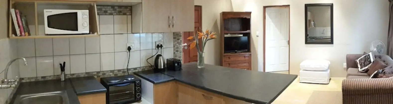 Self-catering Cottage (2)