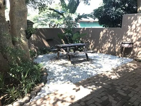 Self-catering Cottage (2)