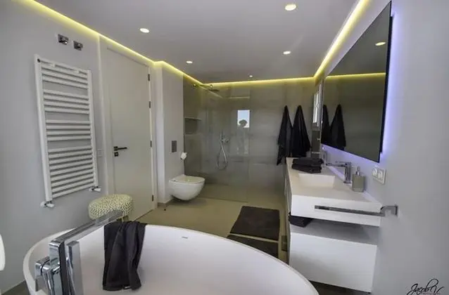 Villa, 4 Yatak Odası, Kişiye Özel Havuzlu