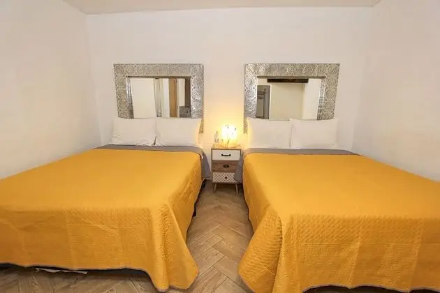 Design Tek Büyük Yataklı Oda