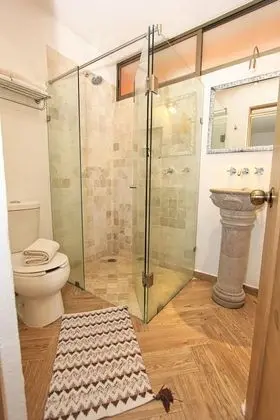 Design Tek Büyük Yataklı Oda