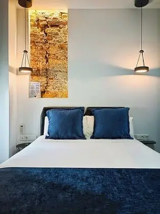 Basic Tek Büyük Yataklı Oda (Interior)