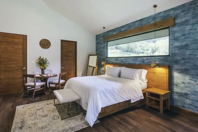 2 Bedroom Suite