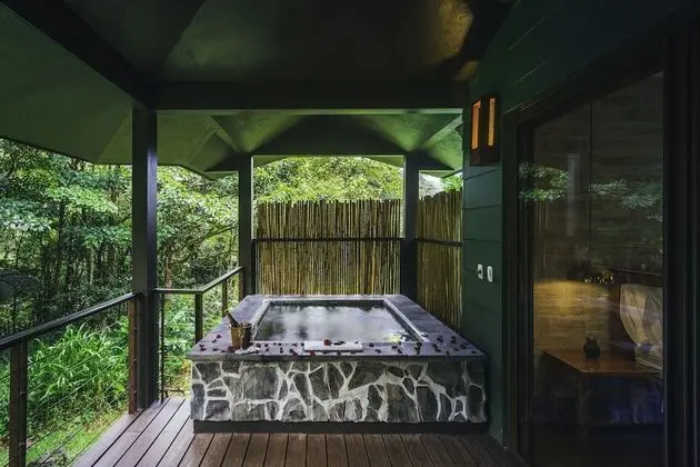 2 Bedroom Suite