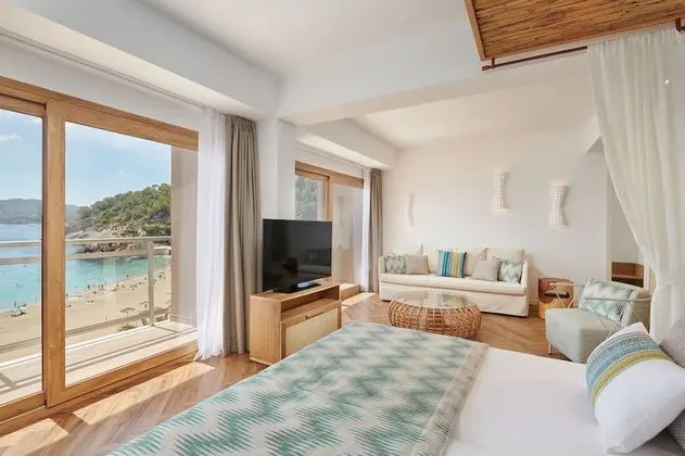 Junior Süit, Deniz Manzaralı (2 Adults)