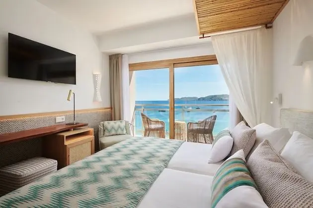 Tek Büyük Yataklı Oda, Balkon, Deniz Manzaralı (1 Adult)
