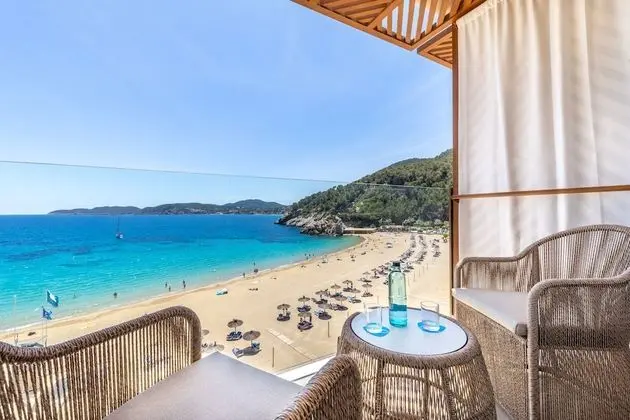 Tek Büyük Yataklı Oda, Balkon, Deniz Manzaralı (2 Adults)