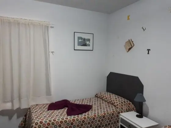 Basic Büyük Yataklı Tek Kişilik Oda