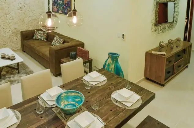 Apart Daire, 2 Yatak Odası, Mutfak, Havuz Manzaralı