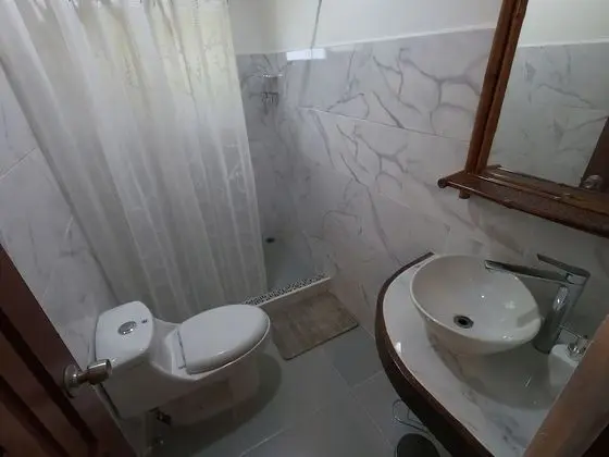 Basic Tek Büyük Yataklı Oda