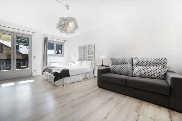 Apart Daire, 2 Yatak Odası (Avet)