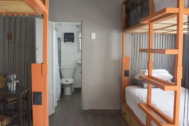 Dormitorio compartido estándar, dormitorio mixto 4 camas