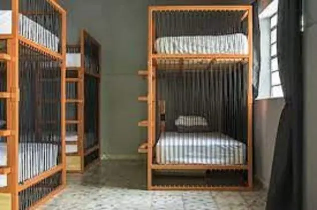 Standard Ortak Ranzalı Oda