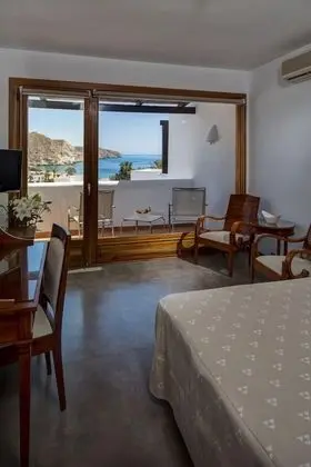 Superior Tek Büyük Yataklı Oda, Sıcak Su Küveti, Deniz Manzaralı (with terrace)