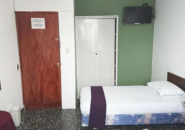 Basic Üç Kişilik Oda