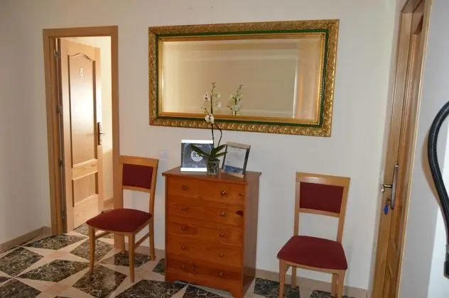 Tek Kişilik Oda, 1 Çift Kişilik Yatak