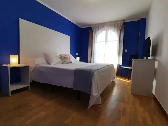 Tek Büyük veya İki Ayrı Yataklı Oda